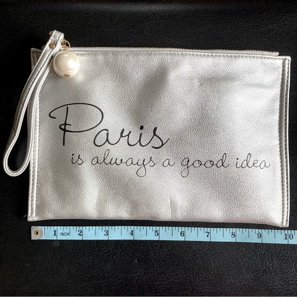 Deux Lux Silver Tone Faux Leather Paris Themed Large Wristlet Wallet Clutch - Picture 15 of 16